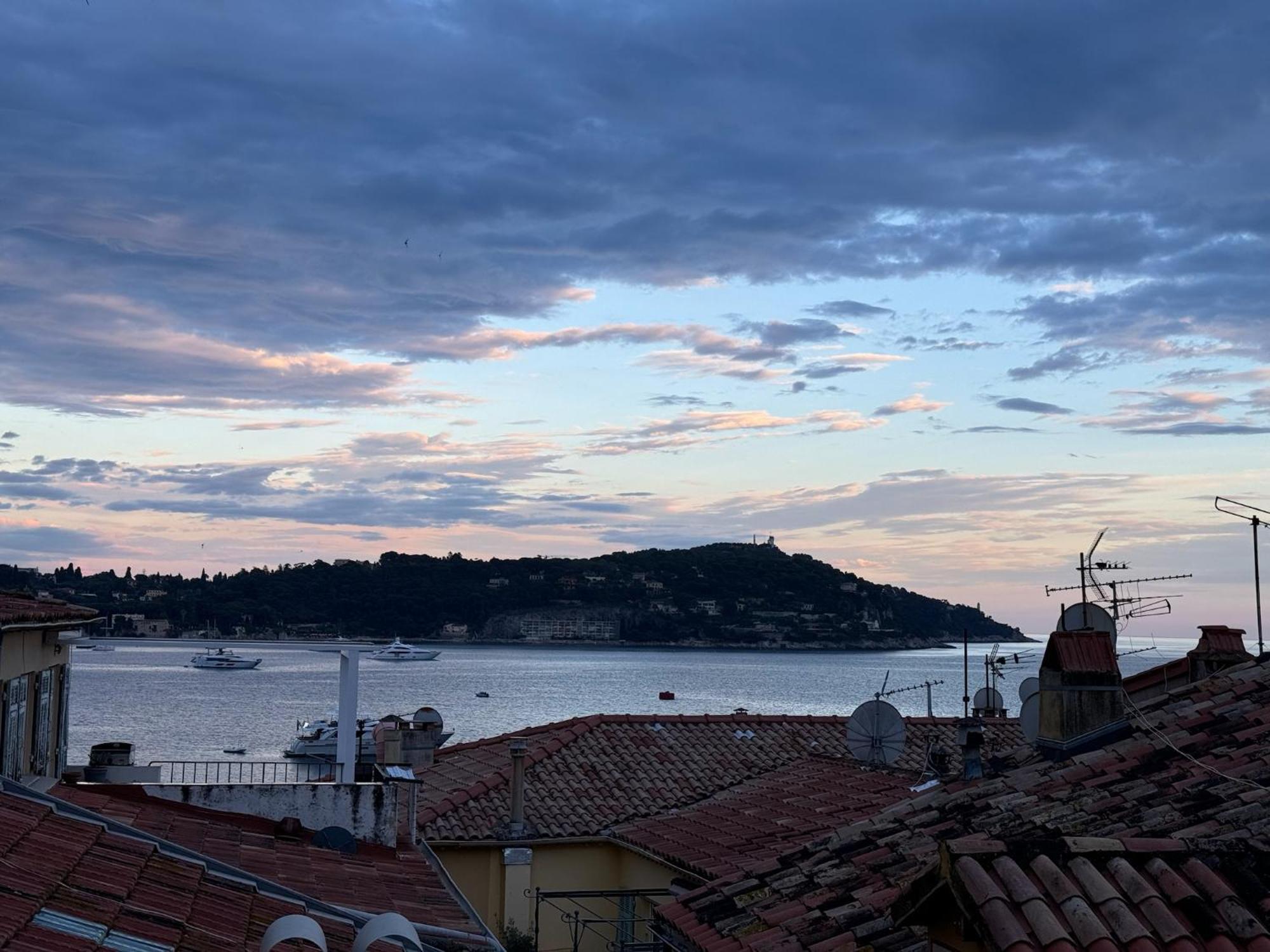 The Seaside Serenity - Calm & Charming Bay View Flat - Heart Of Villefranche Kültér fotó